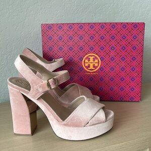Tory Burch Loretta Blush Velvet Platform Heel 10.5